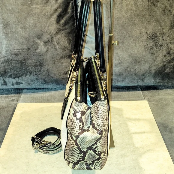 COACH CHRISTIE CARRYALL EXOTIC CROSS GRAIN LEATHER SNAKE PRINT CROSSBODY SATCHEL - Picture 11 of 16